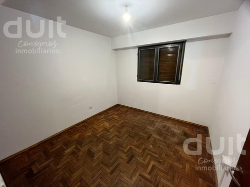Departamento En Alquiler En Independencia 700