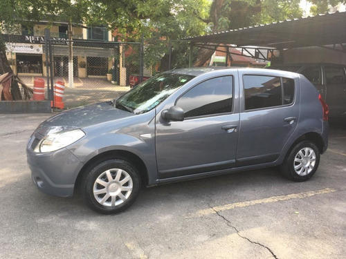 Sandero Expression 1.0 16v Hi-flex, 5p, 2010, 54 Mil Km