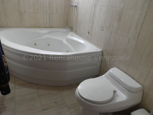 Imagen 3 de 14 de Eloisa Mejia Rentahouse Vende Townhouse En Trigal Norte Valencia 22-12331