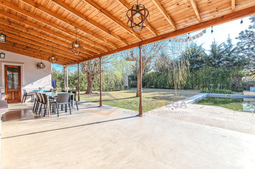 Casa En Venta En Campos De Alvarez Moreno