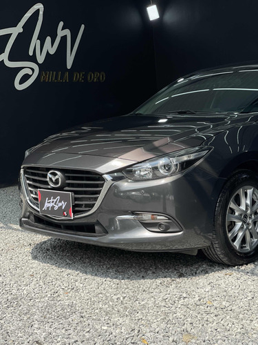 Mazda 3 2.0 Sport Touring