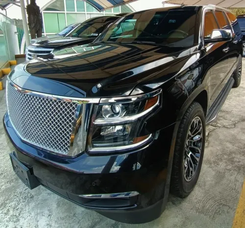 Chevrolet Suburban 5.3 Ltz 4x4 Mt