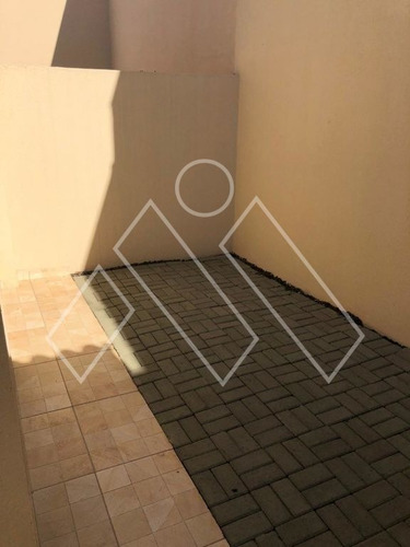 Imagem 14 de 15 de Casa Geminada 3 Dormitórios - Próximo A Av. Europa - Mi1066