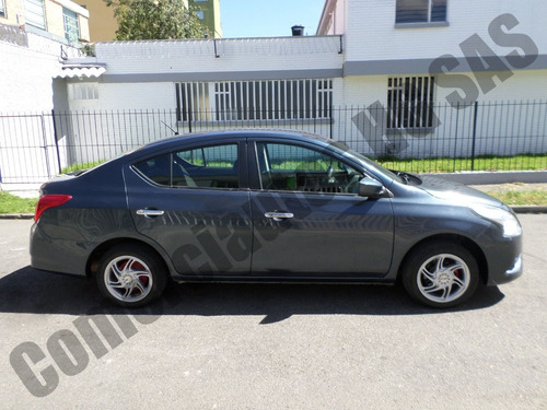 Nissan Versa Advance
