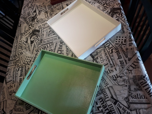 2 Bandejas Desayuno-merienda Fibrofácil Laqueadas - 40x30 Cm (Usado)