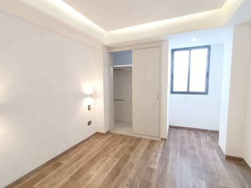 Imagen 23 de 28 de Leal Pérez Vende Penthouse Duplex En Sabana Larga Sevilla Real Torre A