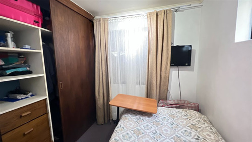 Casa En Venta De 4 Dorm. En Concepción