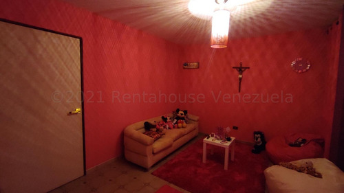Imagen 2 de 19 de Casa En Venta En El Limón 22-13307 Jcm