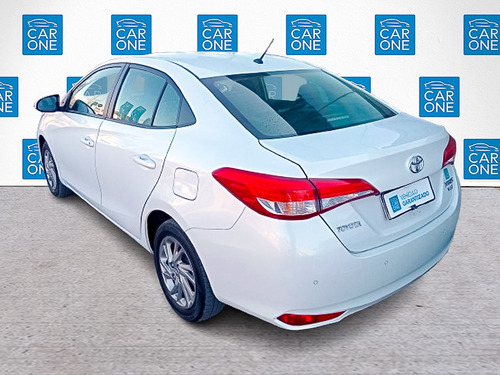 Toyota Yaris 1.5 XLS CVT 4P