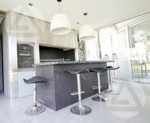 Barrio Privado Saint Thomas Este - Canning
