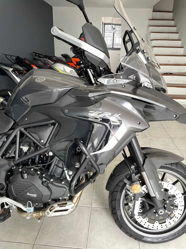 Imagen 2 de 19 de Benelli Trk 502 2023