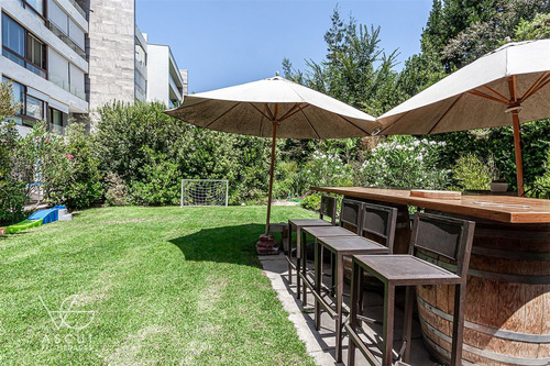 Departamento En Venta De 2 Dorm. En Lo Barnechea