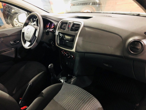 Renault Logan 1.0 Expression 16v Flex 4p Manual