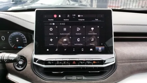 Jeep Commander Overland 7 Pasajeros