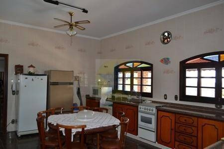 Chácara Com 6 Dormitórios À Venda, 5000 M² Por R$ 1.700.000,00 - Condomínio Itaembu - Itatiba/sp - Ch0106