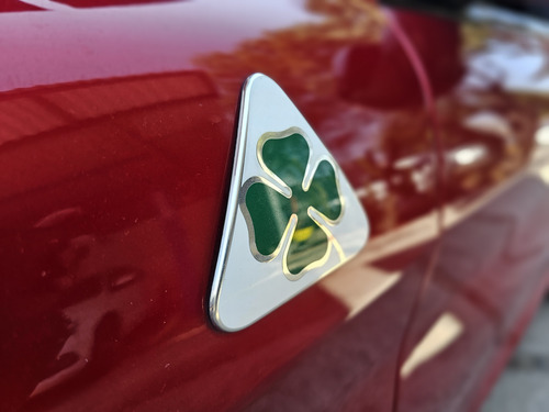 Alfa Romeo Stelvio 2.9L Quadrifoglio Verde V6 Bi-Turbo At