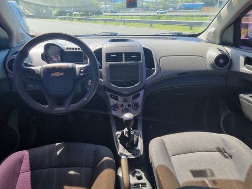 Imagen 11 de 16 de Chevrolet Sonic 2013 1.6 Lt