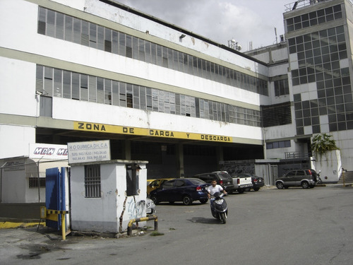 Imagen 2 de 9 de Planta Industrial En Alquiler Guaicay 120 M2