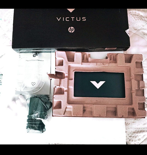 Hp Victus 16 Corei7 Nvidia Geoforce Rtx 512 / 8 Gamer Azul (Usado)