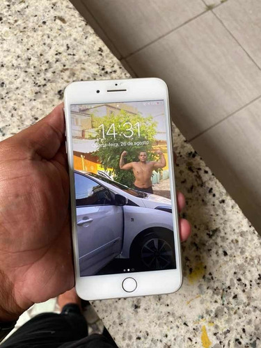 iPhone 8 Plus