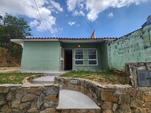 Casa En Venta Urbanizacion La Esmeralda San Diego G02-22