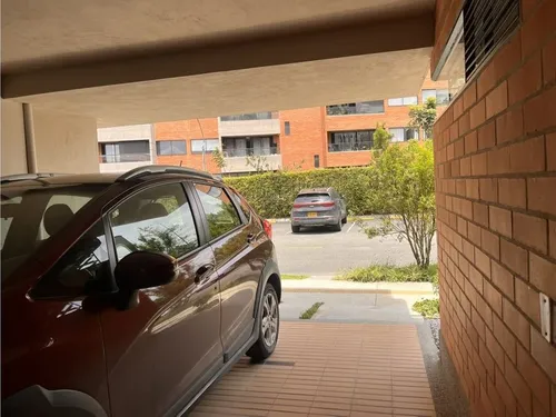 Casa Duplex En Arriendo En Unidad Abierta, A 2 Cuadras Del Parque De San Antonio