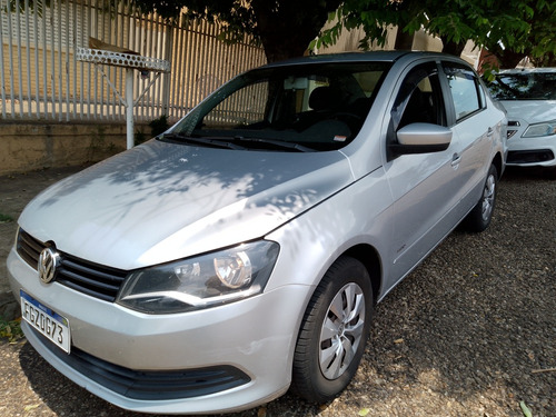 Volkswagen Voyage 1.0 Trend Tec Total Flex 4p