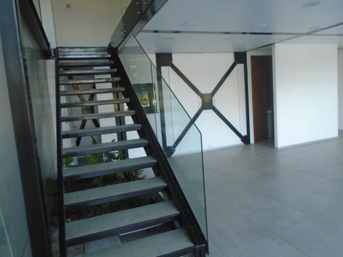Oportunidad ! Local De 97,57 M2 - Tranqueras- Av Las Condes