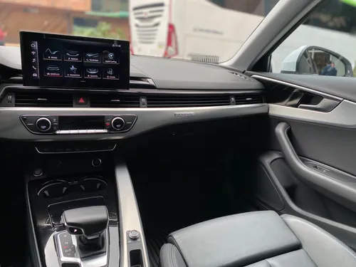 Audi A4 45 TFSI Quattro Progressive