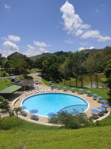 Silvia Jaramillo Vende Elegante Casa Monteclaro Lagunas