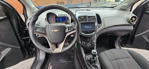 Chevrolet Sonic 1.6 Lt 5 p