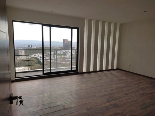Imagen 16 de 24 de Vista Al Hoyo 3 Y La Ciudad Con Cuarto De Juegos