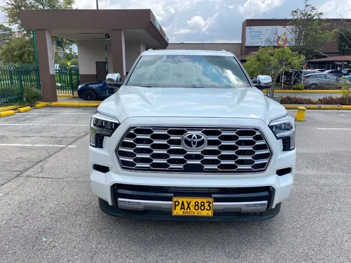 Toyota Sequoia 3.4 V6 Capstone