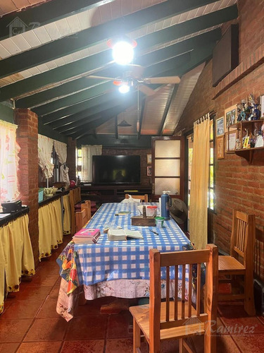 Quinta 3 Amb. En Venta Barrio Indianapolis - Francisco Alvarez, Moreno