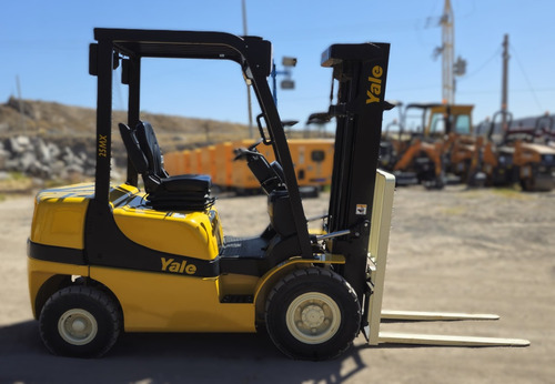 Montacargas Yale Gdp25mx 5500 Lbs. Diesel