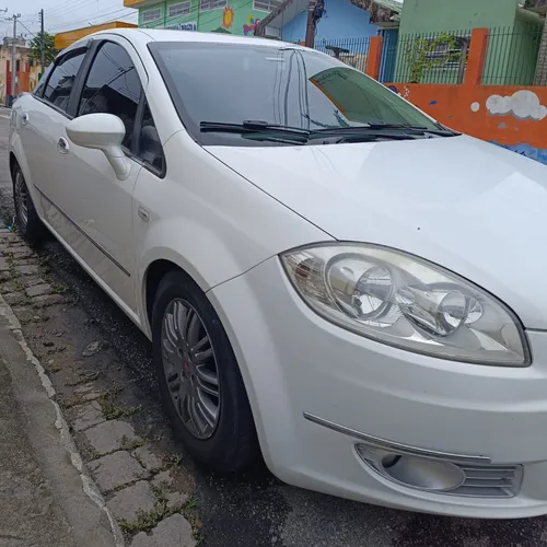 Imagem de Fiat Linea 1.8 16v Essence Flex 4p