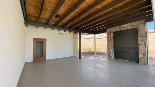 Venta | Terreno En Barrio Privado Lar De Terrada