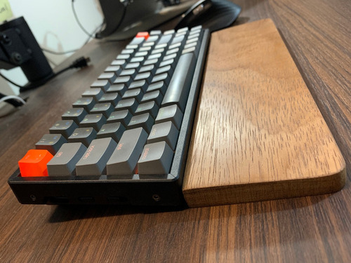 Apoio Para Teclado Mecânico Em Madeira