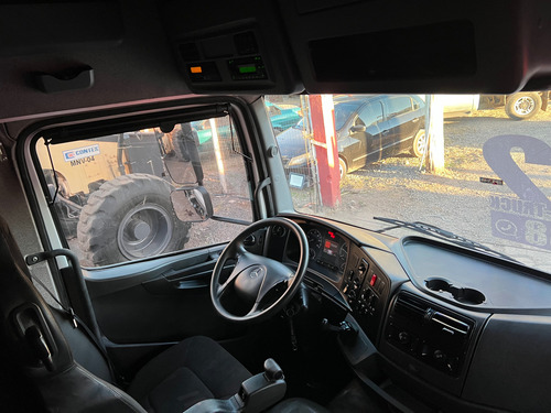 Mb Atego 3030 Bi-truck Com Carroceria