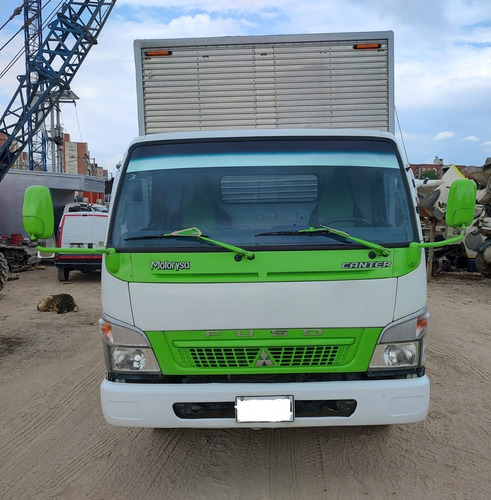 Camion Mitsubishi Fuso Canter Fe85 7.5m Modelo 2016  Furgon