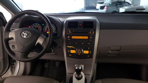 Toyota Corolla 1.8 16v Xei Flex 4p
