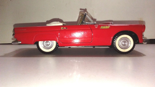 Miniatura Thunderbird 1955