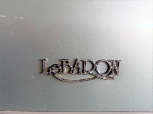 Imagem 7 de 9 de Dodge Dart 5.2 Le Baron V8 Manual - Impecável