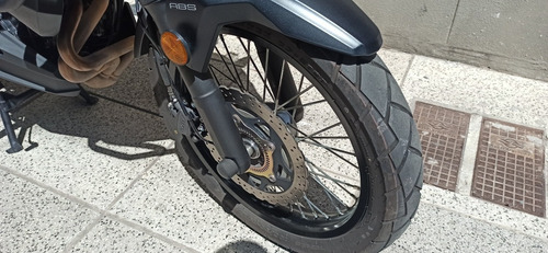 Imagen 3 de 9 de Kawasaki Versys 300