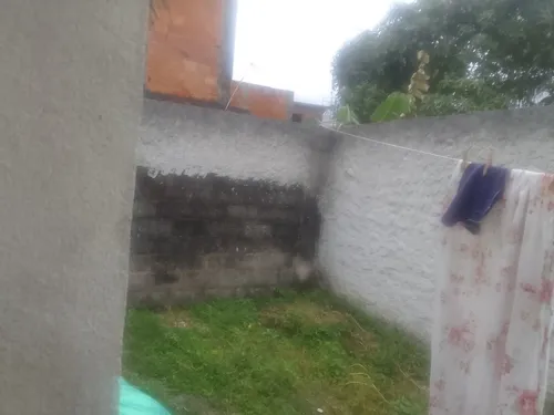 2 Quartos 1 Sala 1 Cozinha 1banheiro Quintal Garagem