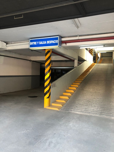Imagen 2 de 10 de Venta En Bloque En Excelente Ubicación
