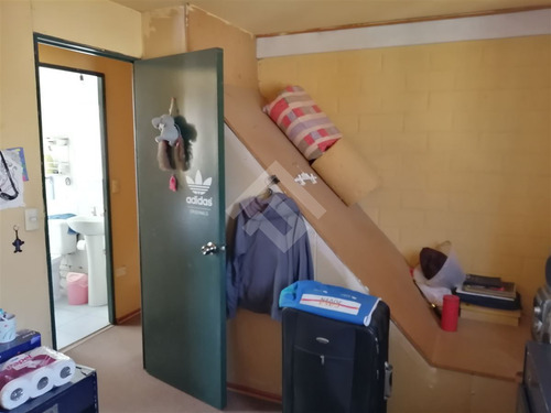 Casa En Venta De 2 Dorm. En Peñaflor Con Patio, Subsidio