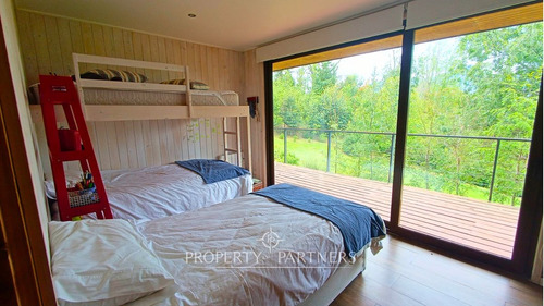Espectacular Casa En El Lago Calafquen