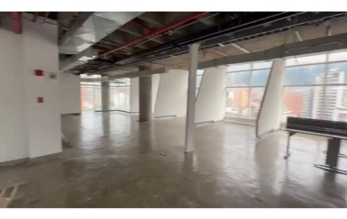 Imagen 2 de 4 de Se Alquila 1347m2 O 670 M2 (1/2 Piso) El Recreo Antiguo Citybank. 5xm2