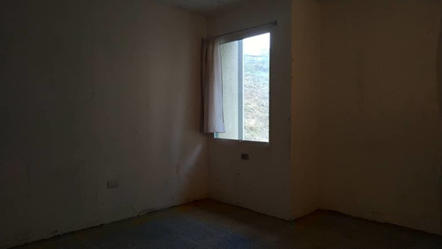 Imagen 4 de 10 de Apartamento En Venta En Cua Altos De Las Mesetas Mo A5